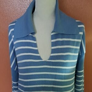 89th & Madison Blue and White Striped V-Neck Sweater